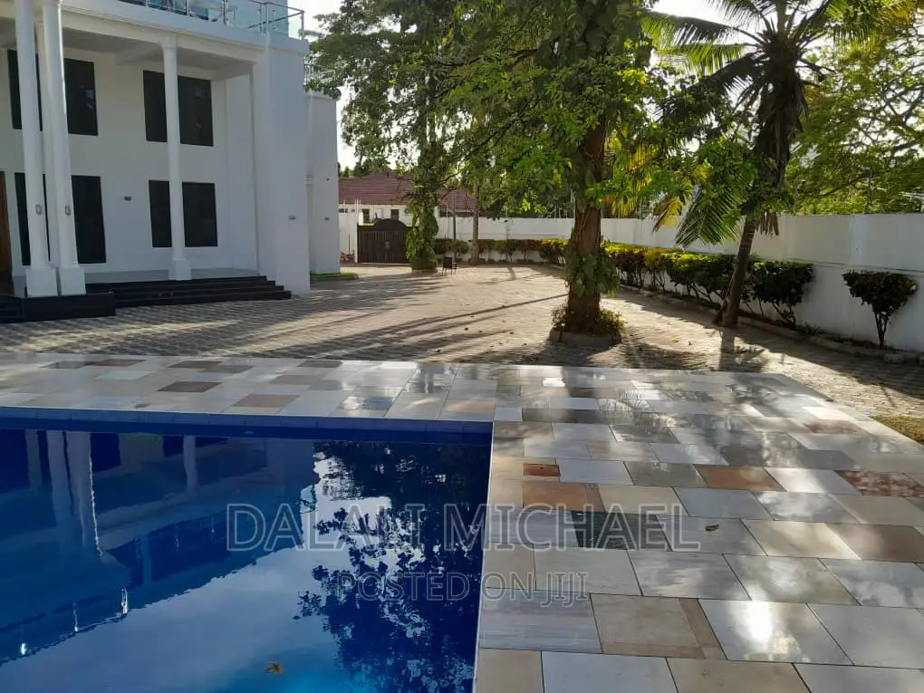Furnished 5bdrm Bungalow in Oysterbay for rent