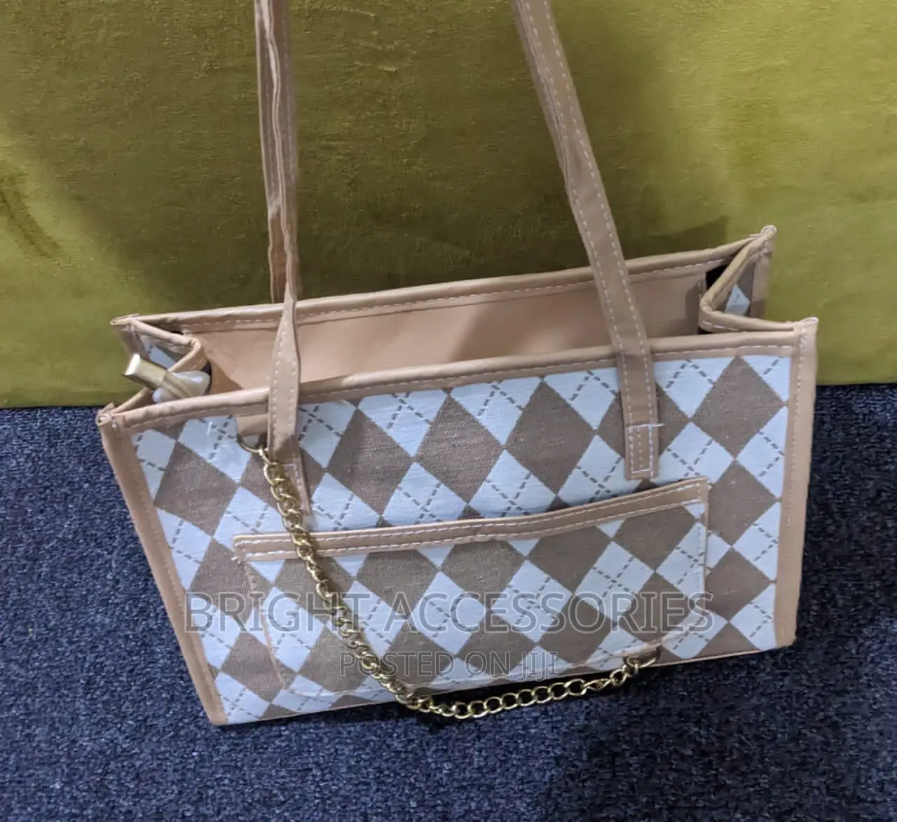 Pochi/Handbags