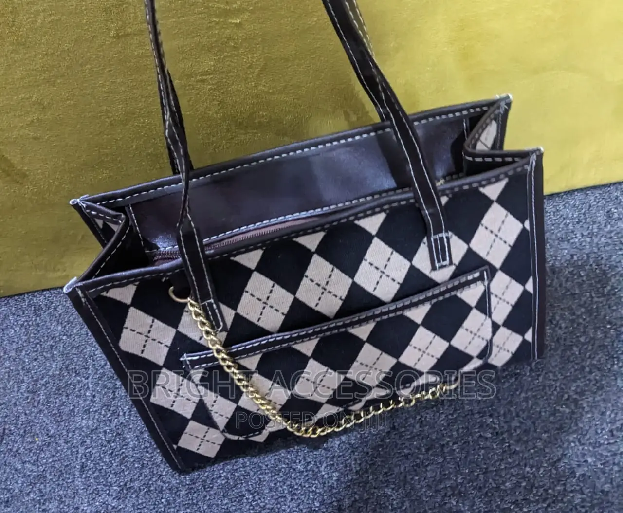 Pochi/Handbags