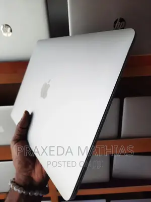 Laptop Apple MacBook Air 2019 8GB Intel Core I7 SSD 128GB