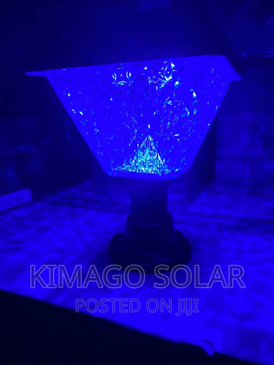 Taa Ya Kuweka Kwenye Fance Inatumia Solar