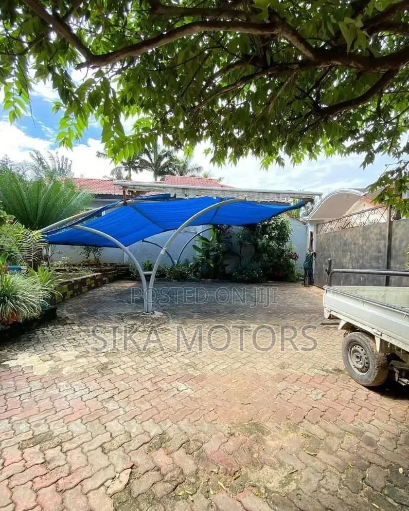5bdrm Mansion in Sika Citadel, Kinondoni for rent