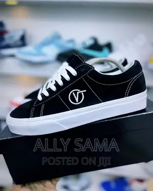 Vans Sneakers Black White