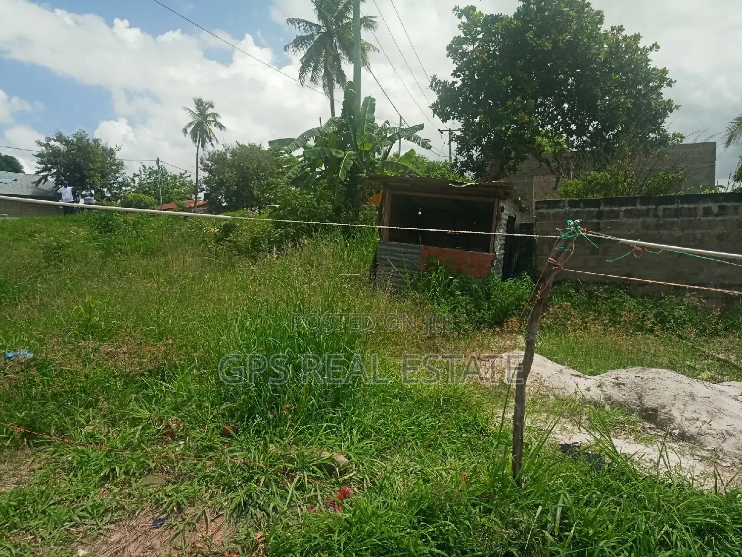 Plot for Sale Tuangoma Kigambonj.