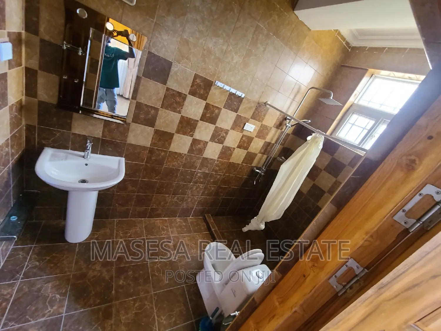 Furnished 3bdrm Apartment in Msasani for rent