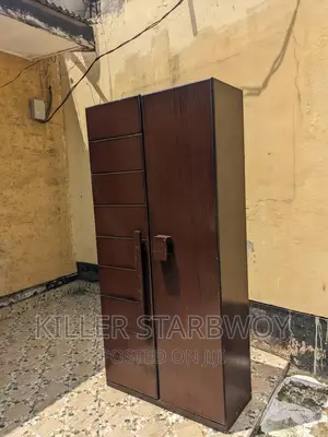 Kabati Milango Miwili Zur Sana