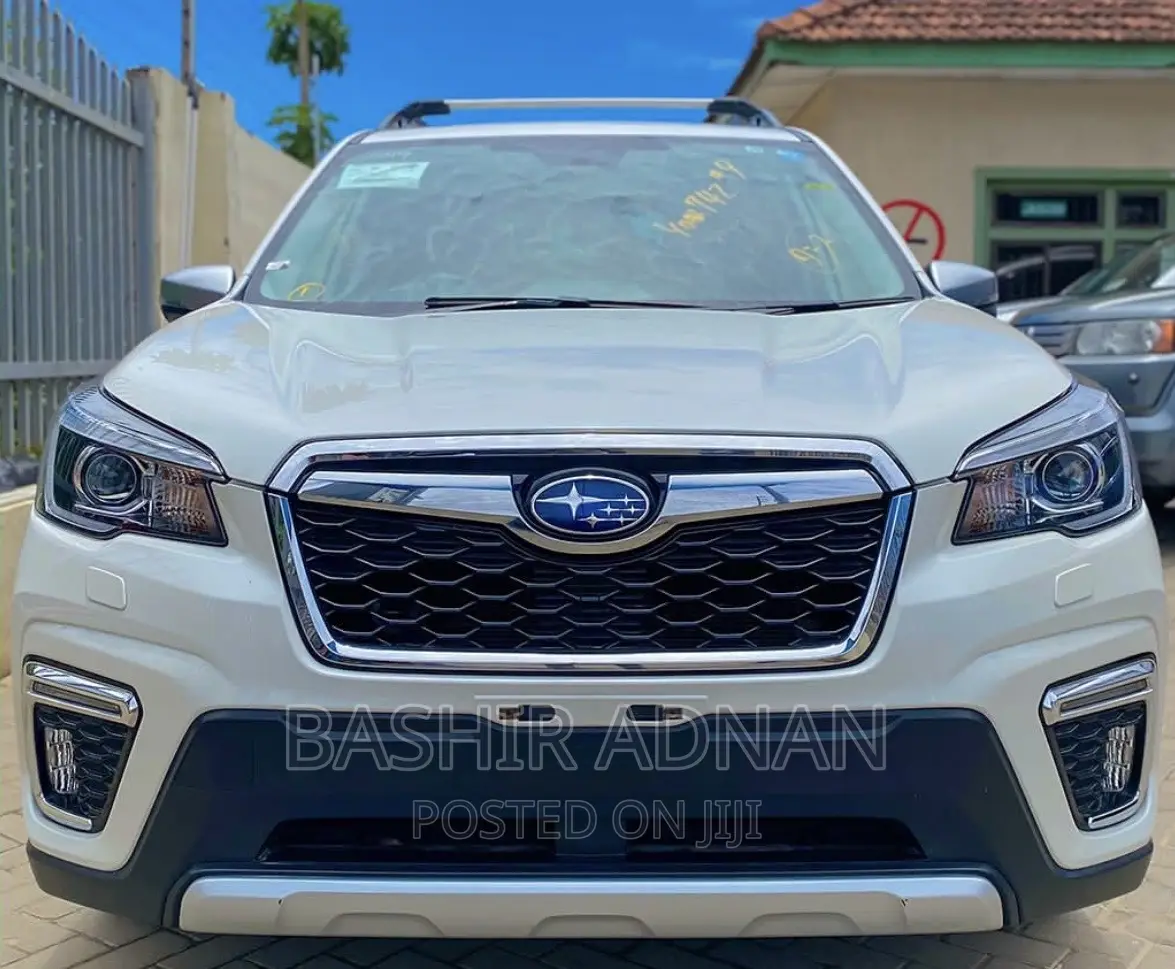 Subaru Forester 2019 White
