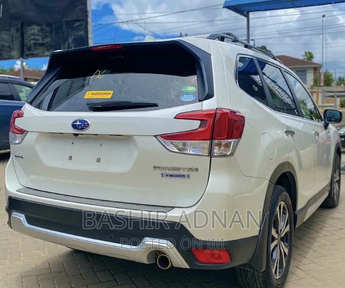 Subaru Forester 2019 White