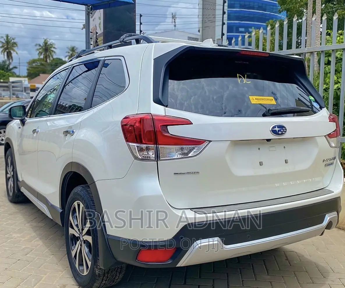 Subaru Forester 2019 White