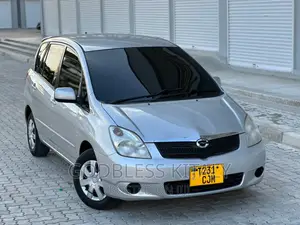 Toyota Corolla Spacio 2003 Silver