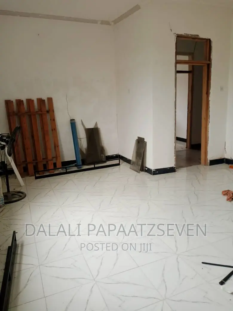 3bdrm House in Dalalipapaatzseven, Kinondoni for sale