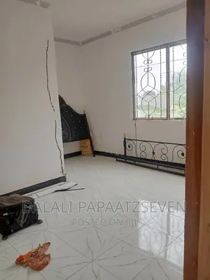3bdrm House in Dalalipapaatzseven, Kinondoni for sale
