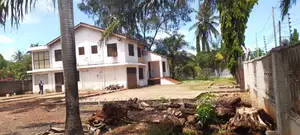 5bdrm House in Mikocheni for sale
