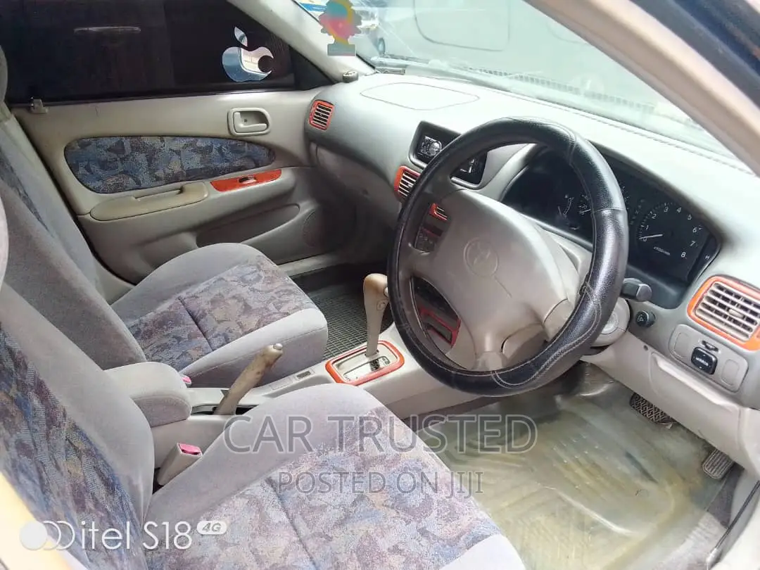 Toyota Corolla G 1.5 4WD Automatic 2000 Gray