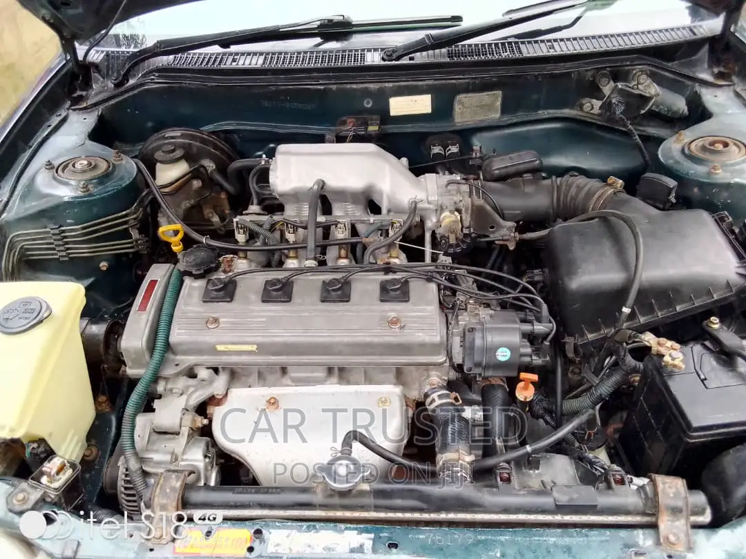 Toyota Corolla G 1.5 4WD Automatic 2000 Gray