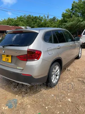 BMW X1 xDrive18d 2012 Silver