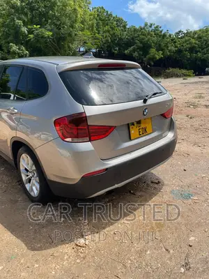 BMW X1 xDrive18d 2012 Silver