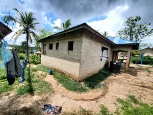 3bdrm House in Goba for sale