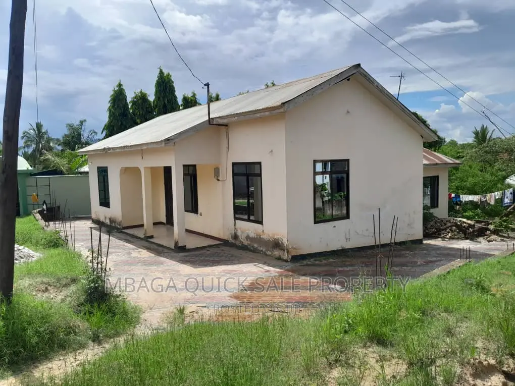 5bdrm House in Kibamba for sale