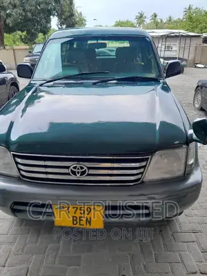 Toyota Land Cruiser Prado 2.7 16V 5dr 1999 Green