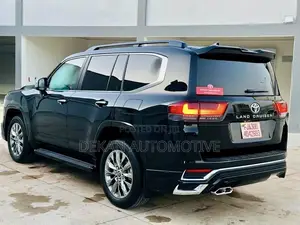 New Toyota Land Cruiser 2023 Black