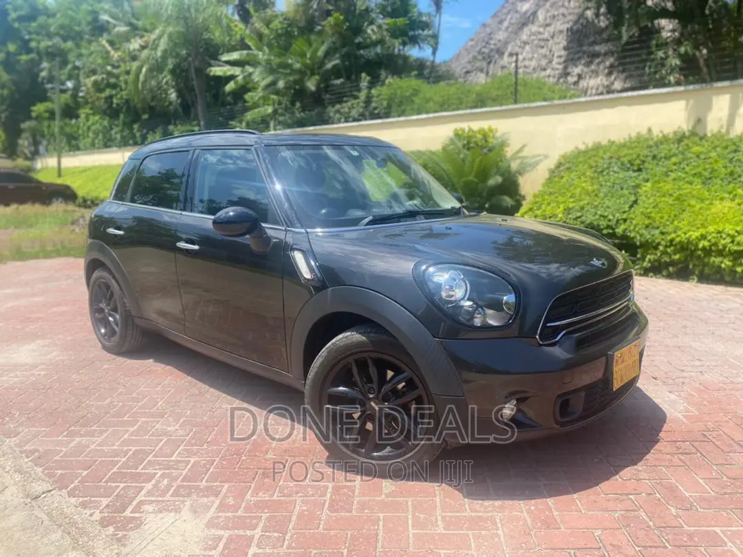 Mini Cooper 2016 Black