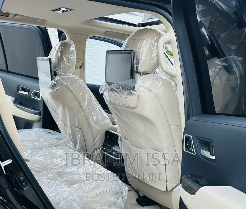 Toyota Land Cruiser 2023 Black