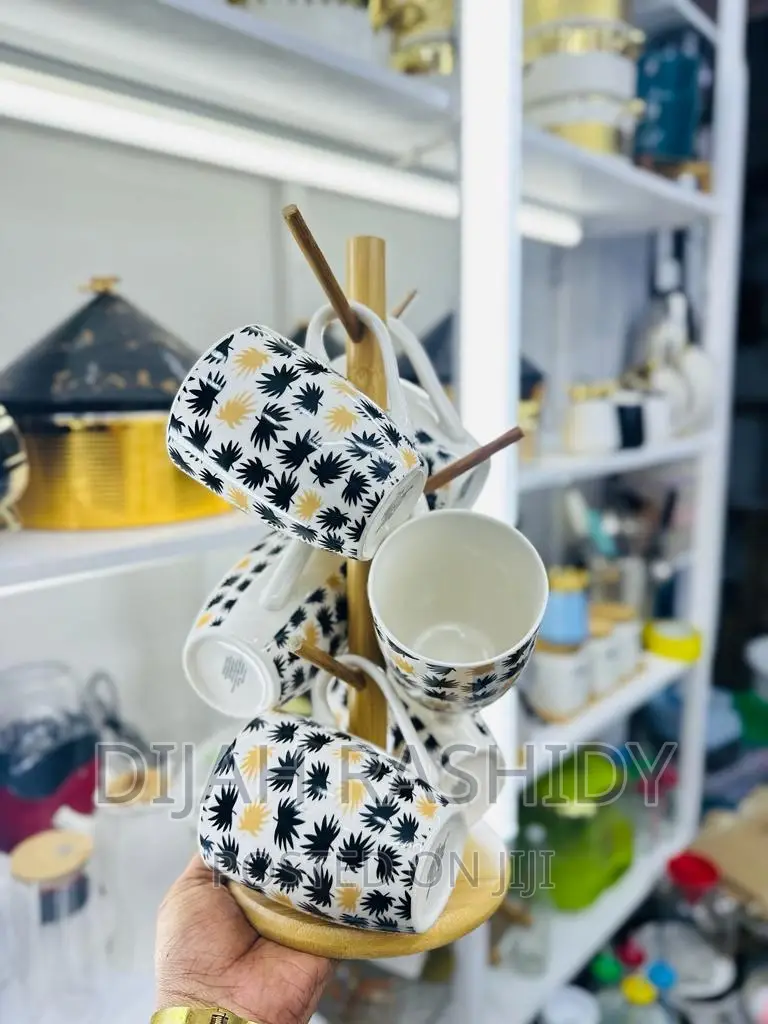 Mug With Stand