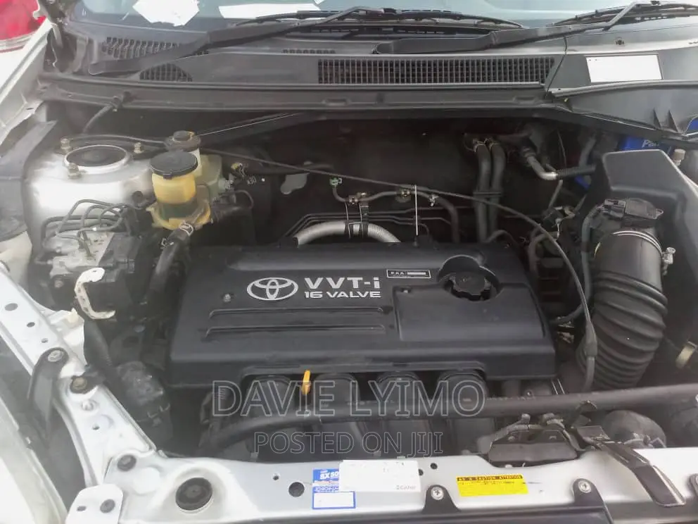Toyota RAV4 Automatic 2002 Silver