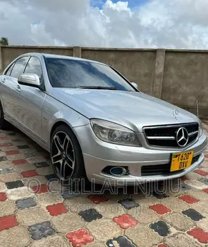 Mercedes-Benz C200 2018 Silver