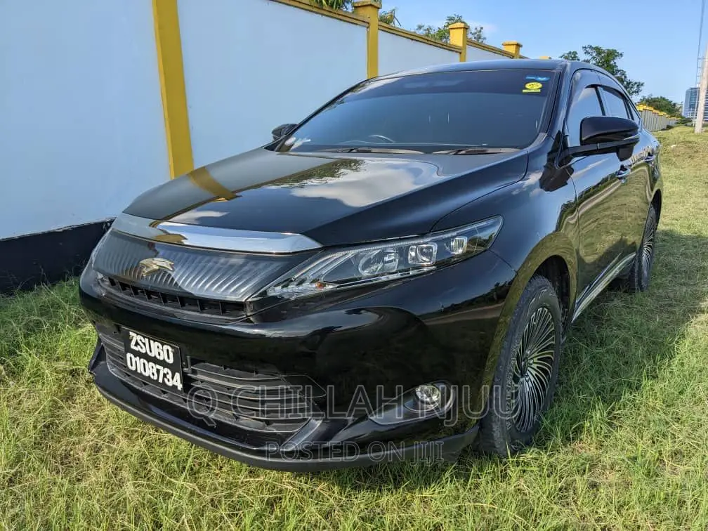 Toyota Harrier 2018 Black