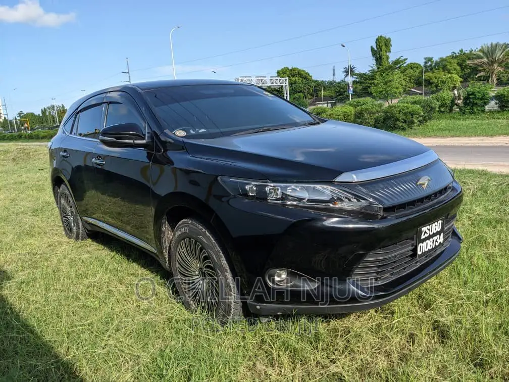 Toyota Harrier 2018 Black