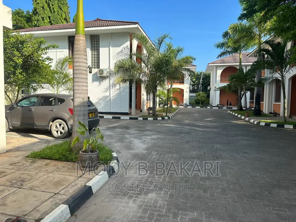 Furnished 4bdrm Villa in Kinondoni for rent