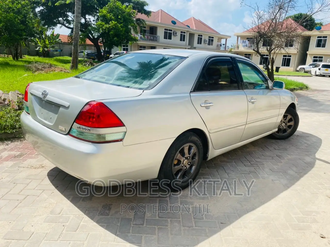 Toyota Mark II 2003 Silver