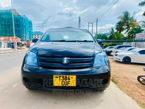 Toyota IST 2004 Black