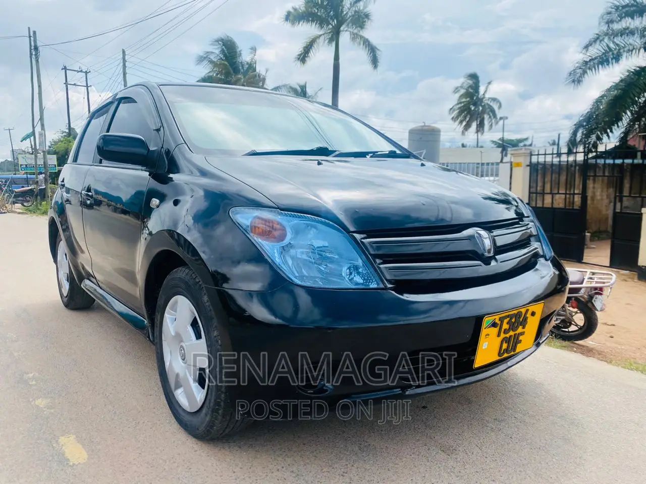 Toyota IST 2004 Black