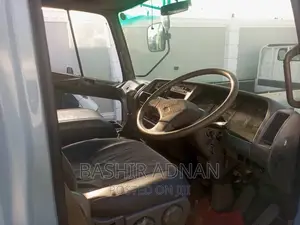 Mitsubishi Fuso Fighter Lowbed Green(Kijani).