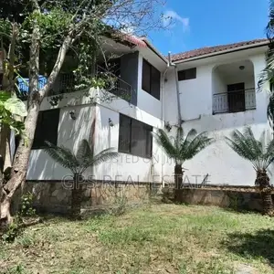 4bdrm House in Boki Dovya, Kinondoni for sale