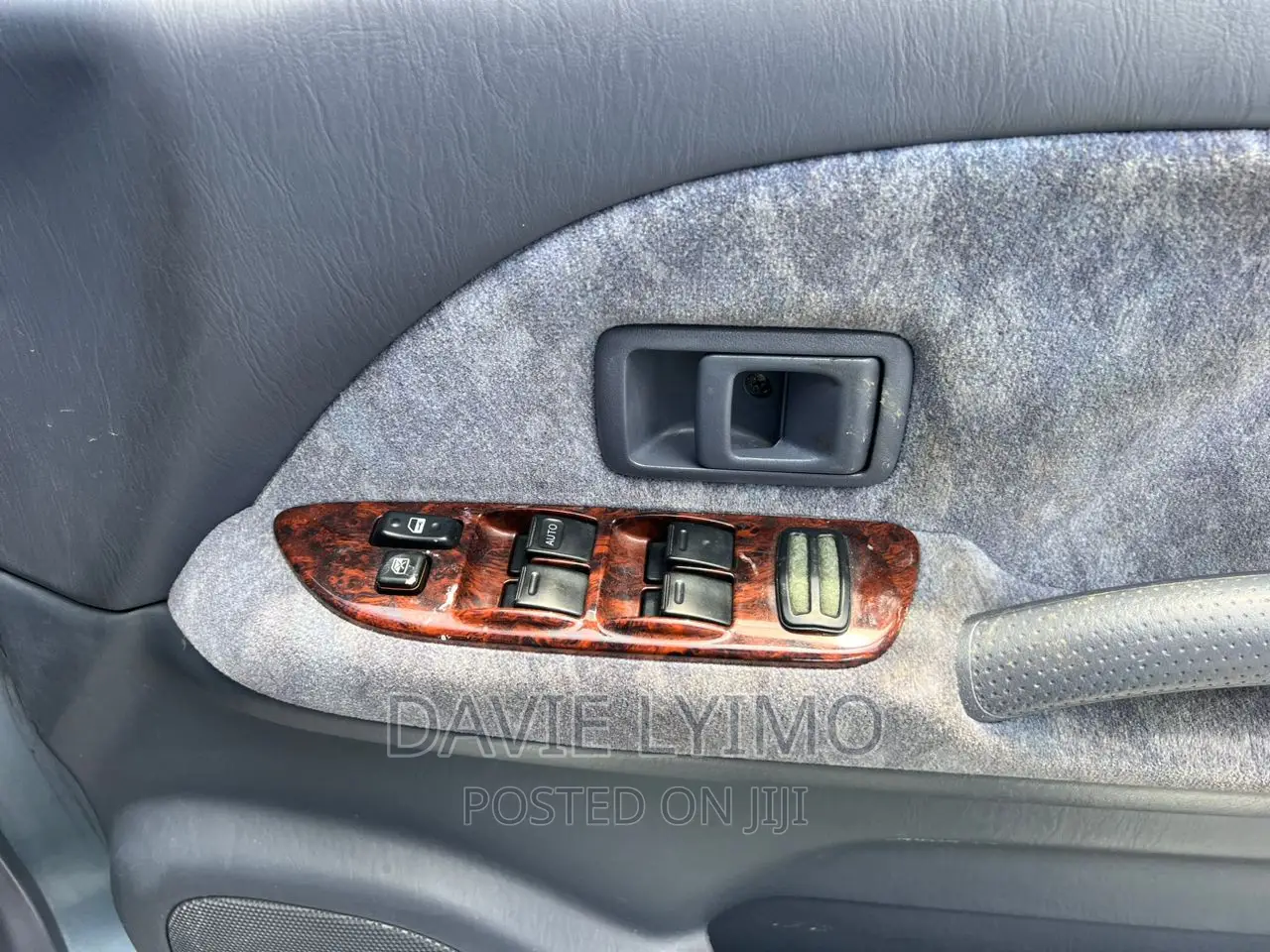 Toyota Land Cruiser Prado 3.4 V6 2000 Gray