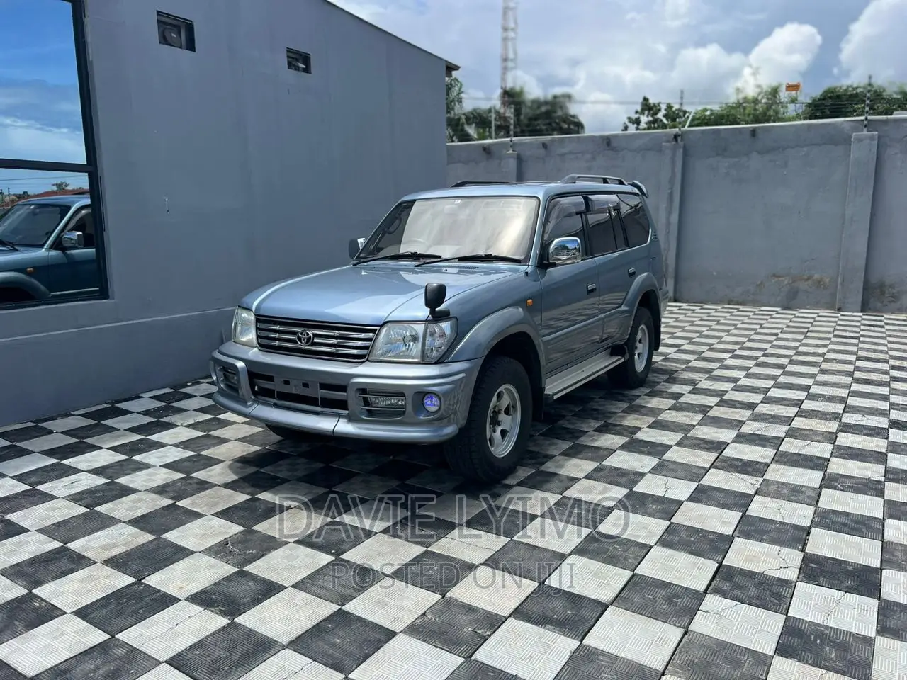 Toyota Land Cruiser Prado 3.4 V6 2000 Gray