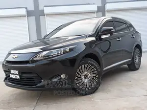 Toyota Harrier 2.0 2018 Black