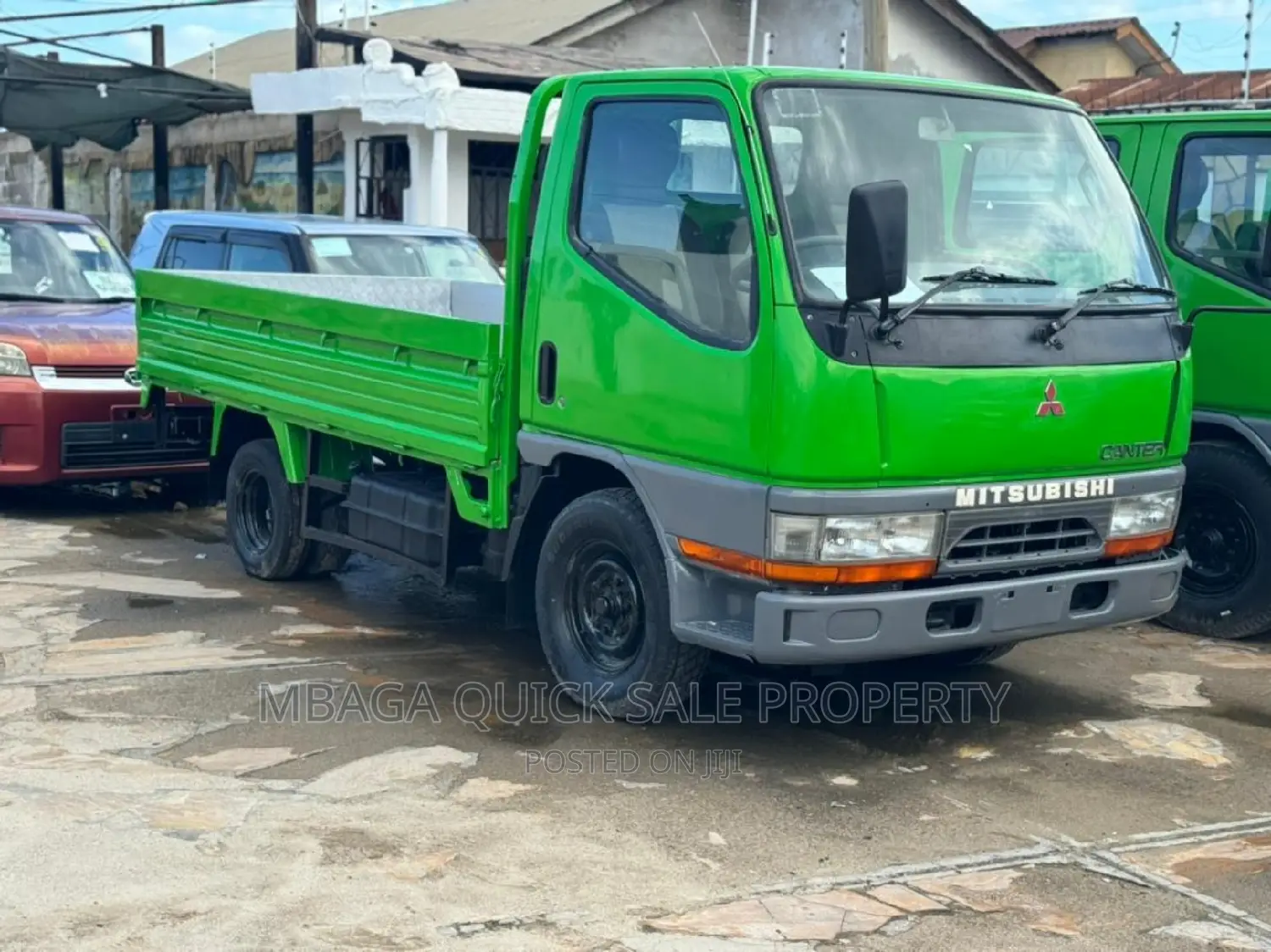 Gari Ipo Sokoni Canter Truck