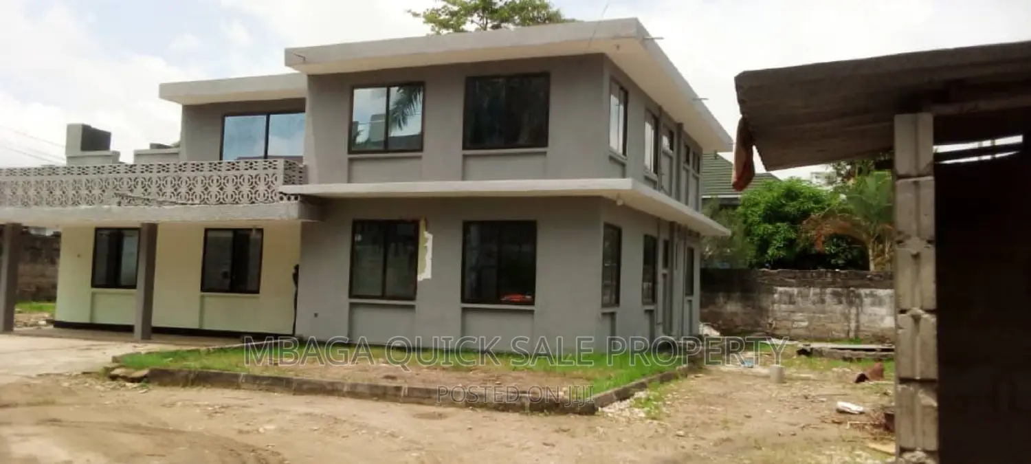 6bdrm House in Mikocheni for rent
