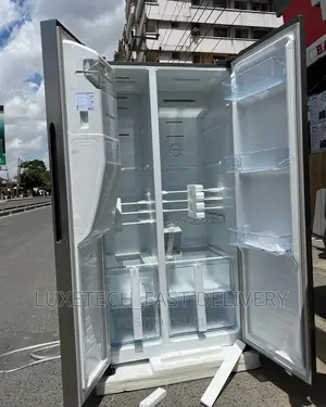 Hisense Fridge 474L Non-Frost With Touch Electronic Control