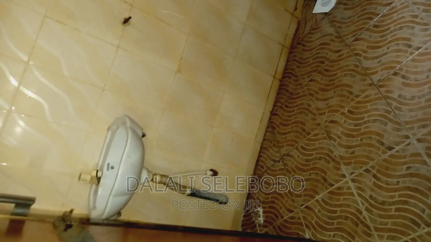 1bdrm Bedsitter in Sinz Mori, Sinza for rent