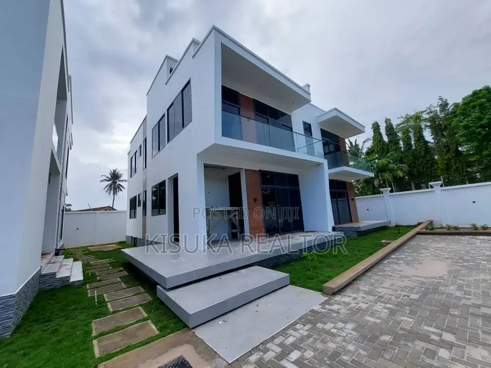 3bdrm Villa in Mbezi Beach for rent