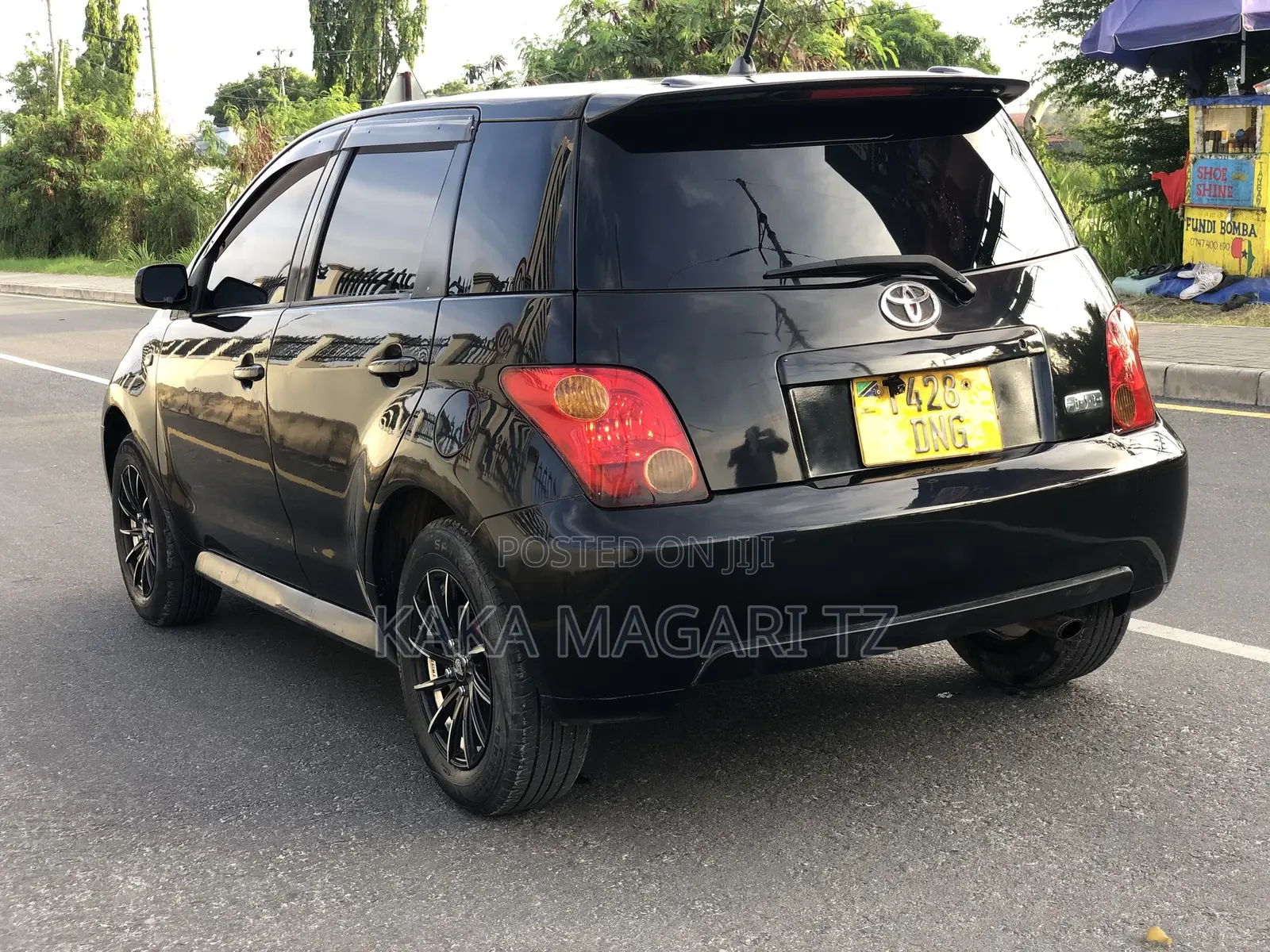 Toyota IST 2003 Black