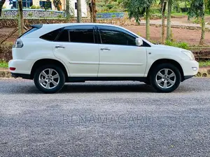 Toyota Harrier 2005 White
