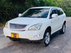 Toyota Harrier 2005 White