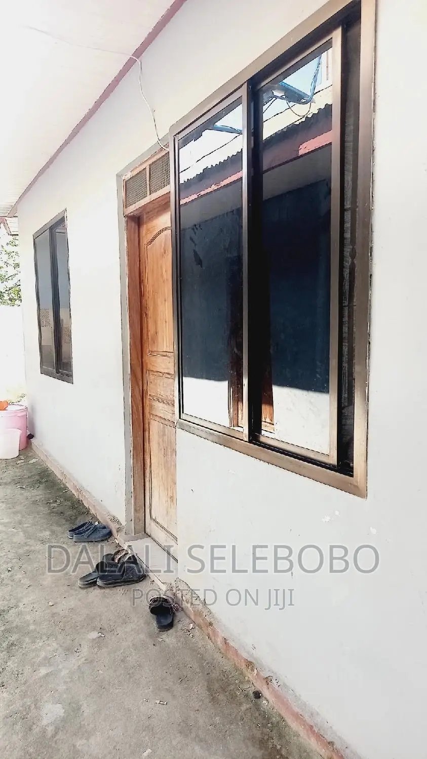 1bdrm Bedsitter in Sinz Mori, Sinza for rent
